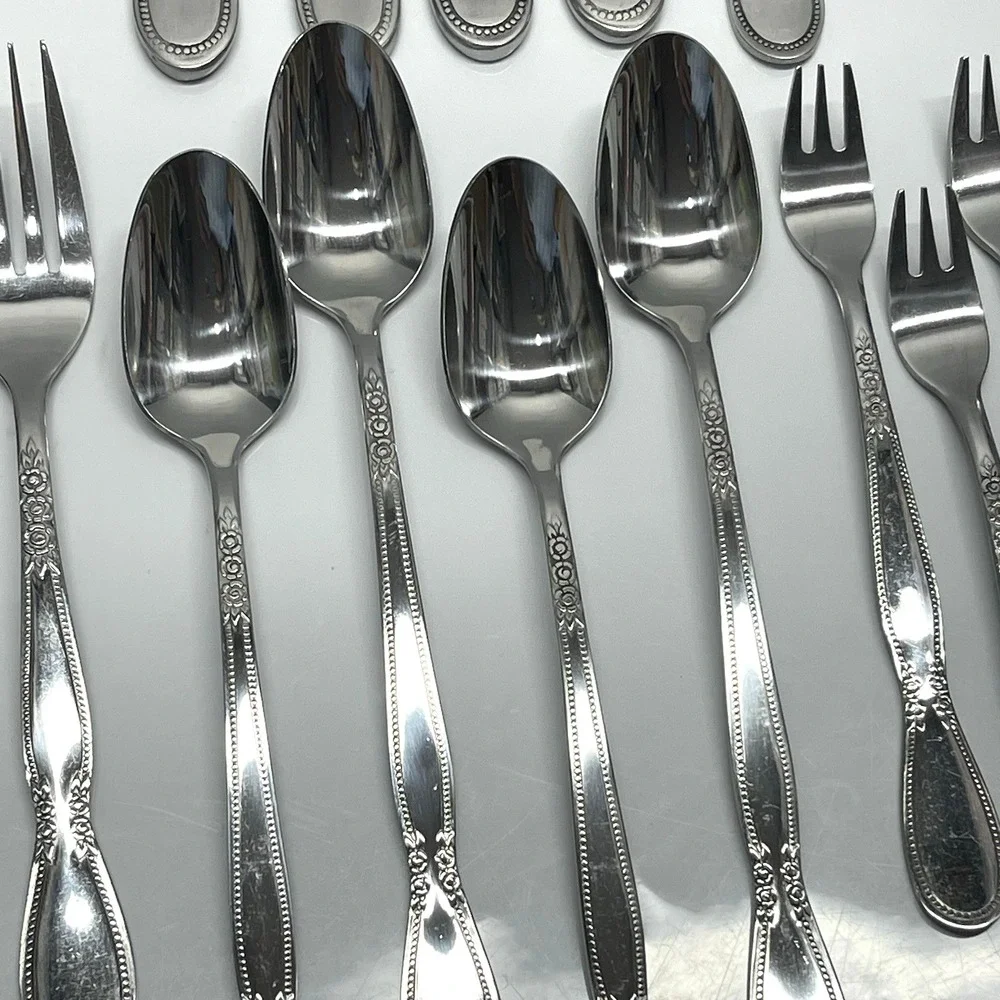 Vintage Northland Stainless Korea by Oneida Colonial Boutique Pattern 28 Piece